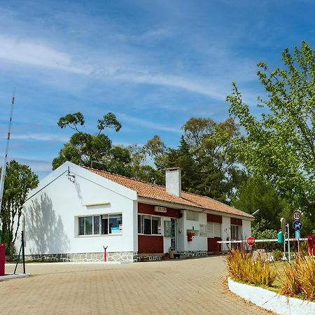 Parque De Campismo Orbitur Evora Hotel Eksteriør billede